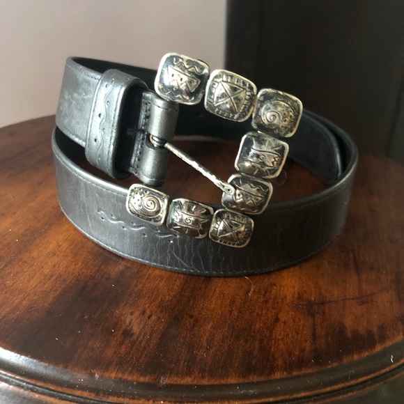 Gorgeous Meryl Waitz leather belt - Picture 2 of 8